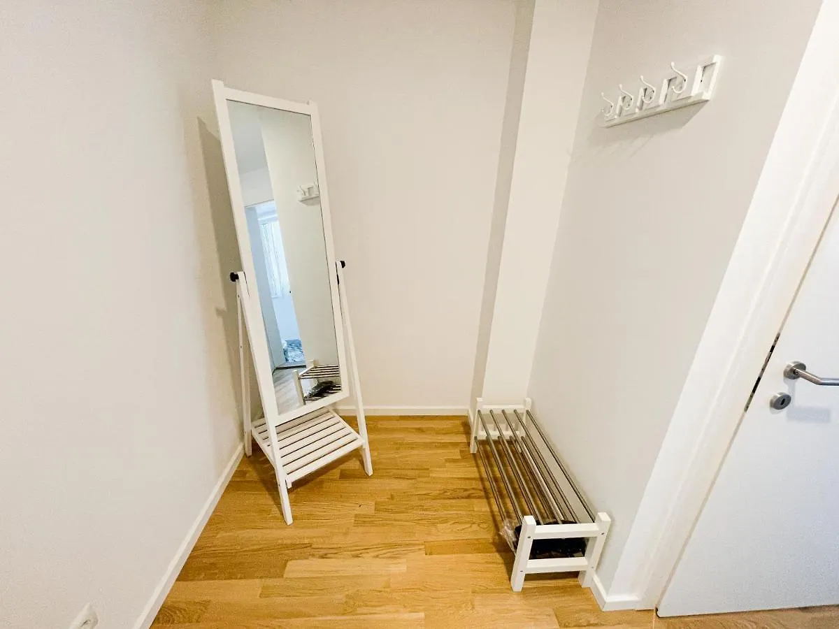 וינה Whats-App Self-Check-In - Penthouse Apartment