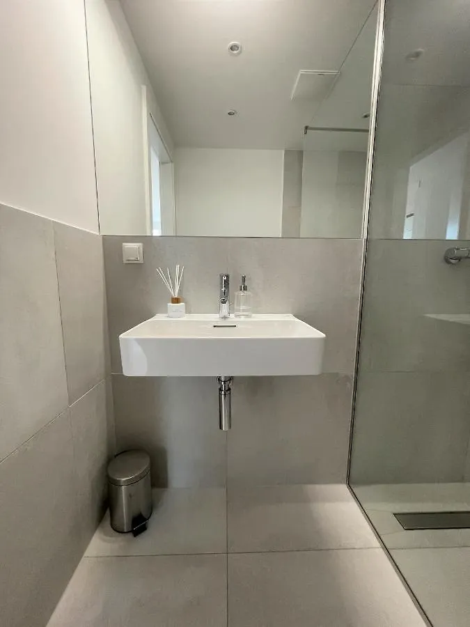 וינה Whats-App Self-Check-In - Penthouse Apartment